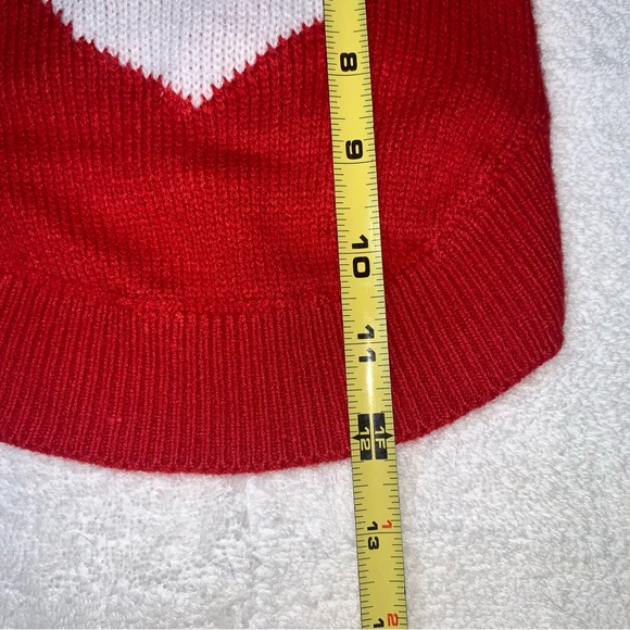 CECE Pet/Dog Sz Sm Valentine Sweater Red w/ White Heart, Leash Adaptable + Bonus - Picture 4 of 16